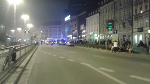 Nocna bójka w centrum Wrocławia, padły strzały. "Chcieli odbić zatrzymanego"