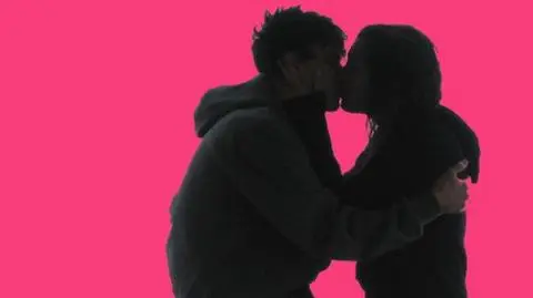 Miłość trwa tylko/aż cztery lata