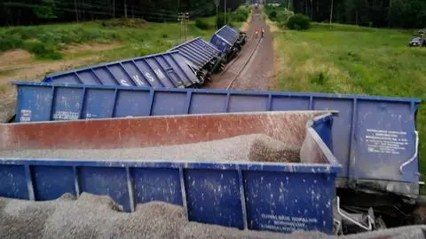 Wykolejenie pociągu towarowego. Zablokowana trasa między Suwałkami a Augustowem