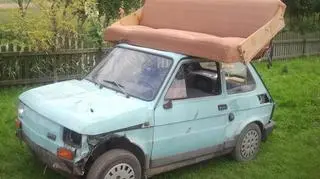 Kanapa na dachu fiata