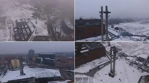 Zobacz Plac Solidarności z lotu ptaka