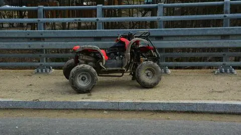 Wypadek w Ratułowie. Nie żyje 9-letni chłopiec, który wjechał quadem pod samochód