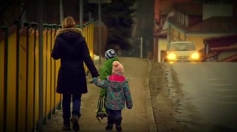 Najwięcej nieślubnych dzieci rodzi się na północy i zachodzie kraju