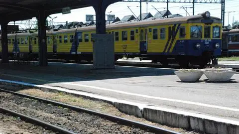 Awaria usunięta, wznowili ruch pociągów