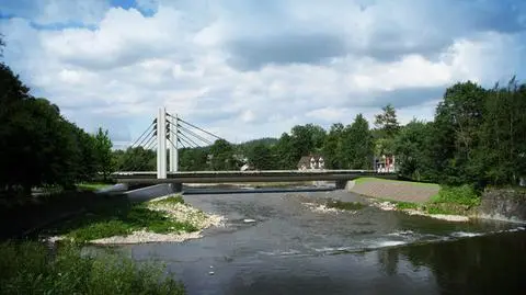 Rok wielkich korków na Zakopiance. 
Drogowcy budują nowy most