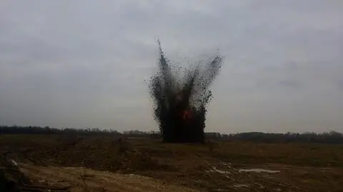 Zobacz jak detonowali trotyl znaleziony w trakcie remontu mostu