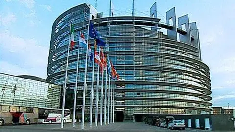 Parlament zaleca bojkot