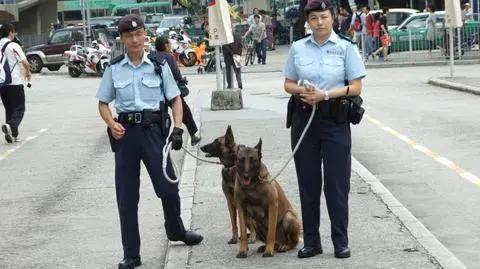 Tysiące ludzi w Hongkongu oddają hołd ofiarom, które zginęły na placu Tiananmen