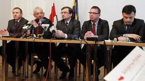 Ziobryści chcą zebrać milion podpisów w całej UE