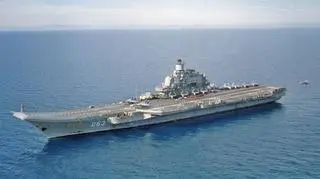 Niedawno gotowość bojową osiągnął pierwszy chiński lotniskowiec Liaoning, który brał już udział w ćwiczeniach na Morzu Południowochińskim 