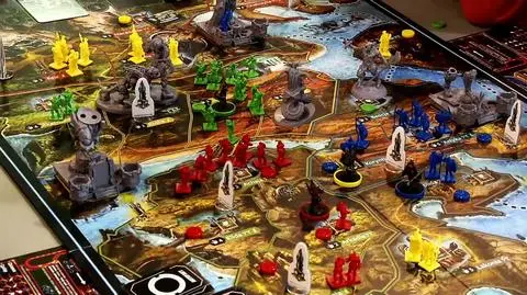 Warsaw Fantasy Fair 2018. Fans of the genre could find all the possible attractions, including board games