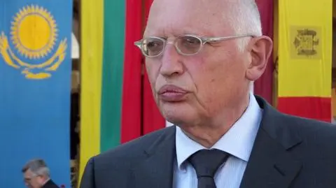 Verheugen ostrzega przed Kijowem. "Rząd, w którym zasiadają faszyści"