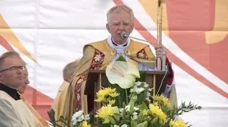 Abp Jędraszewski zaapelował o niedziele wolne od pracy