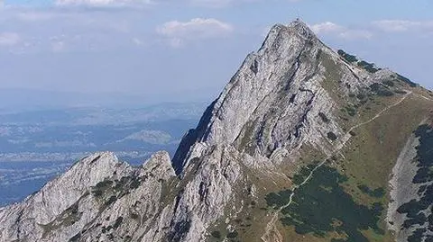 Ratownik spadł z Giewontu i zginął