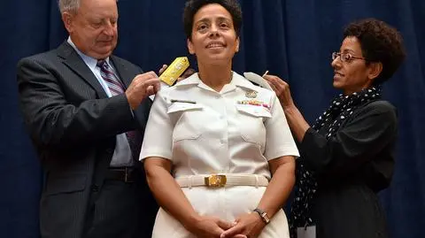 Kobieta na najwyższym szczeblu US Navy. Pierwsza w historii