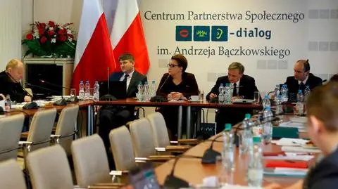 Spotkanie nauczycieli z minister edukacji. Związkowcy: puste słowa