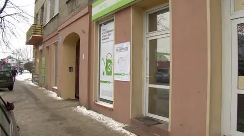 Napad na bank w Łodzi. "Szantażował nożem, uciekł z pieniędzmi"