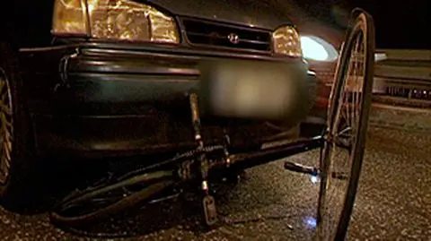 Samochód potrącił rowerzystów 