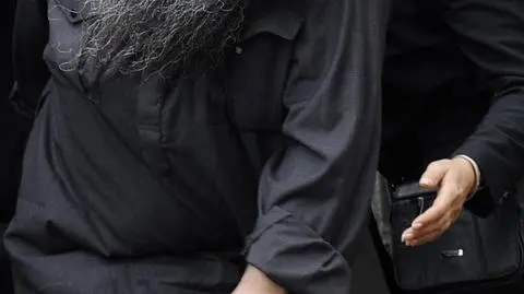 Katada zostanie w areszcie