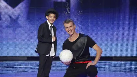 Romski tancerz i poskramiacz piłek finalistami "Mam Talent"