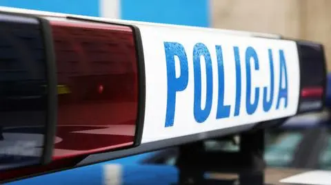 Był poszukiwany, zasnął na trawniku. Obudzili go policjanci