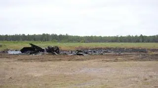 Rozbity myśliwiec doszczętnie spłonął