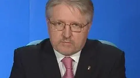 "Sowińska wzorowo pełni swoją funkcję"