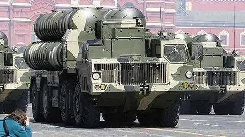 Kto dał rakiety Iranowi?