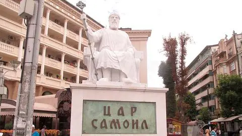 Wojna na pomniki między Bułgarią a Macedonią