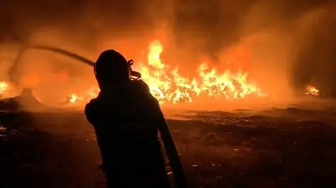 Pożar składowiska odpadów w Koniecpolu
