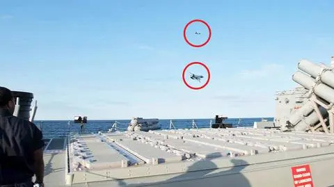 Rosyjskie samoloty symulowały atak na amerykański niszczyciel USS Donald Cook