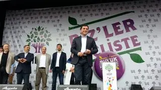 Pokojowy protest tureckich Kurdów w ich nieoficjalnej stolicy, Diyarbakir