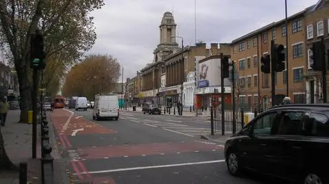 "Muzułmańskie patrole" "wprowadzały islam" na ulicach Londynu