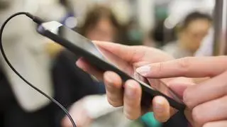 "Podatek" od smartfonów? Ministerstwo czeka, producenci i organizacje zrzeszające tworców się kłócą