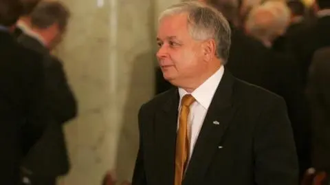 Prezydent "bardzo zajęty" 
A może na urlopie?