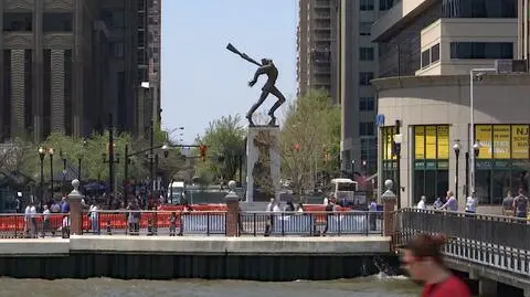 Przeciwko przeniesieniu pomnika protestowała Polonia w Jersey City