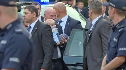 Papież Franciszek wypatrzył dziecko w tłumie