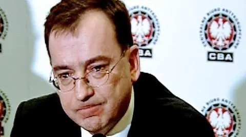 Szef CBA pozywa Piterę