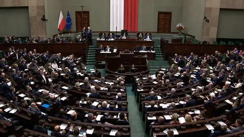 Sejm przyjął w czwartek uchwałę w sprawie zmiany regulaminu Izby