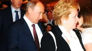 Ludmiła Putin z mężem i z Laurą Bush. Nagrania archiwalne