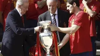 Król, trener i Iker Casillas