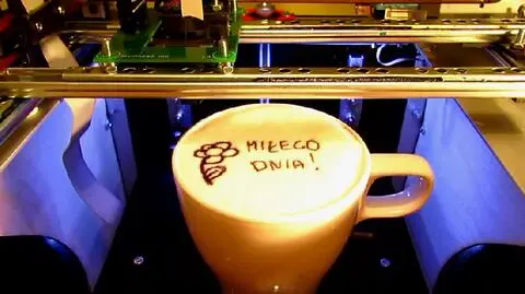 Gdańsk: studenci zbudowali drukarkę do kawy