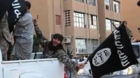 Zbrodnia Państwa Islamskiego? 230 ofiar w masowym grobie w Syrii