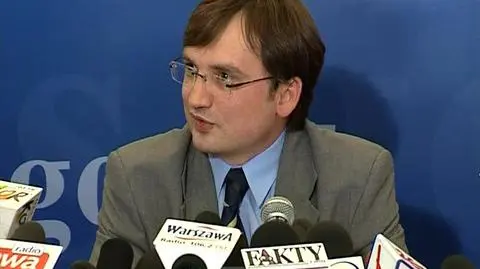 Minister Ziobro i prokurator Marek Woźniak informują o zatrzymaniu 13 osób w związku z tzw. aferą paliwową