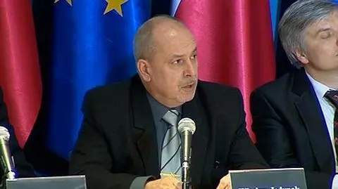 "Piloci mieli prawo podejść do próby lądowania"