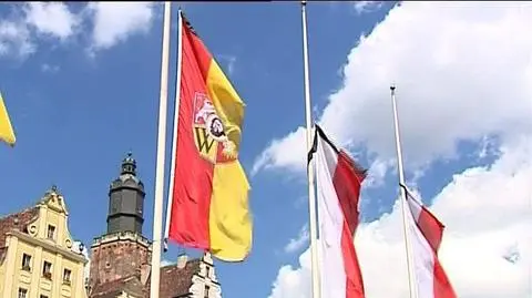 Żałoba narodowa - w całym kraju odwołane imprezy