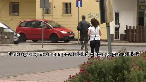Sędzia "doradzał" stronie sporu. Uciekł przed kamerą, przed prokuratorem nie ucieknie