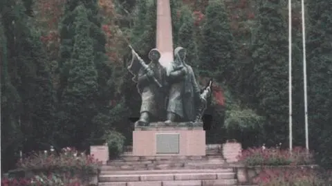 Radni zdecydują o przyszłości pomnika Armii Radzieckiej