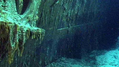 SOS dla Titanica 100 lat później