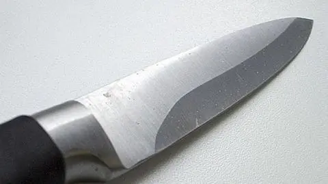 Ugodziła męża nożem i nie wezwała pomocy. "Umierał kilka dni"